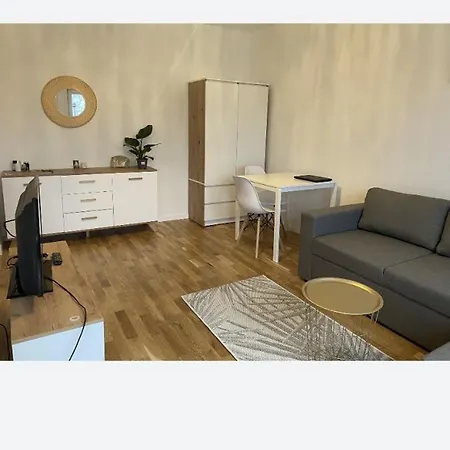 Niedaleko Manufaktury Łódź