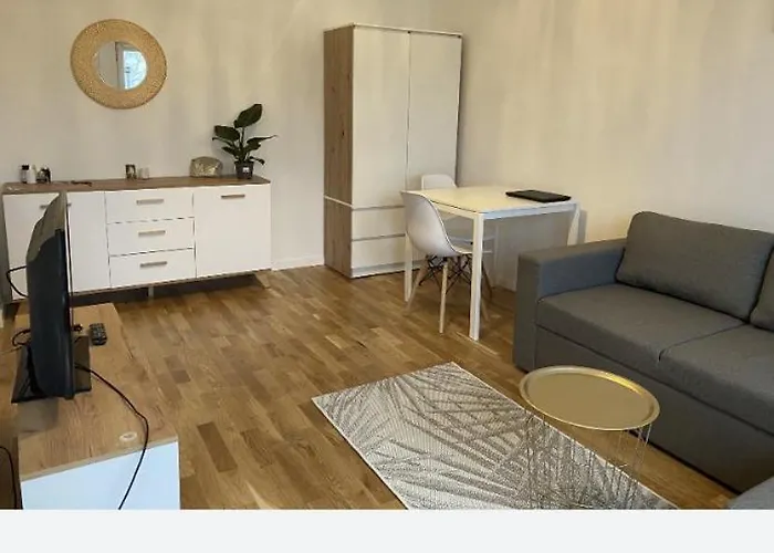 Niedaleko Manufaktury Łódź