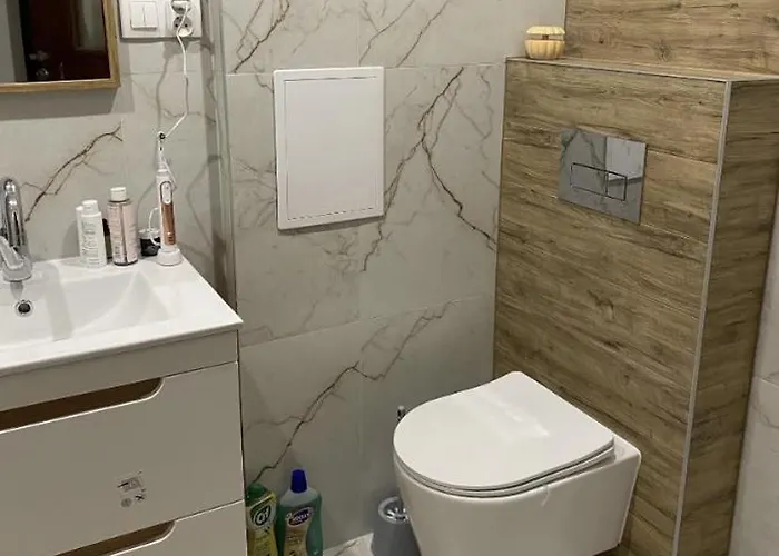 Niedaleko Manufaktury Apartman